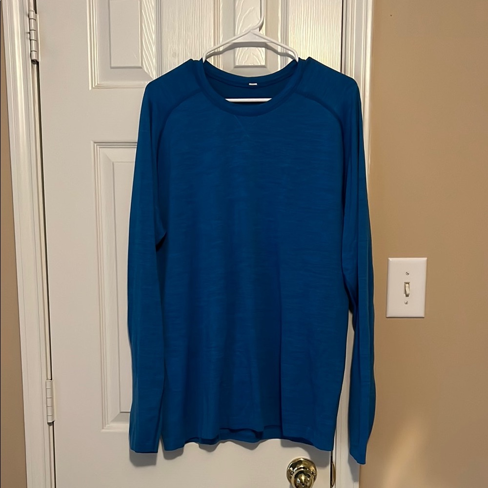 Lululemon Men’s Swiftly Tech Long Sleeve Top